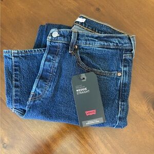 Levi’s Wedgie Straight Jeans Button Fly. 5 Pocket Style size 31 Salsa Dark Stone